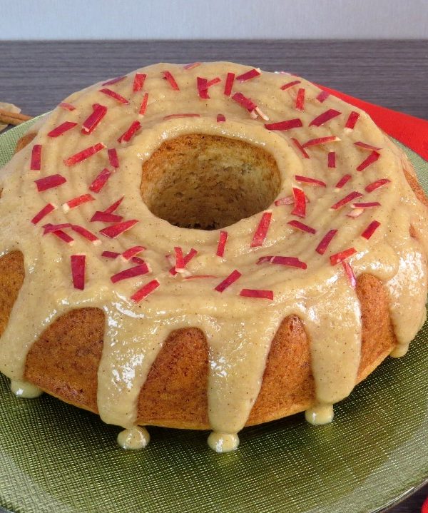 Bolo vegano de maçã e canela